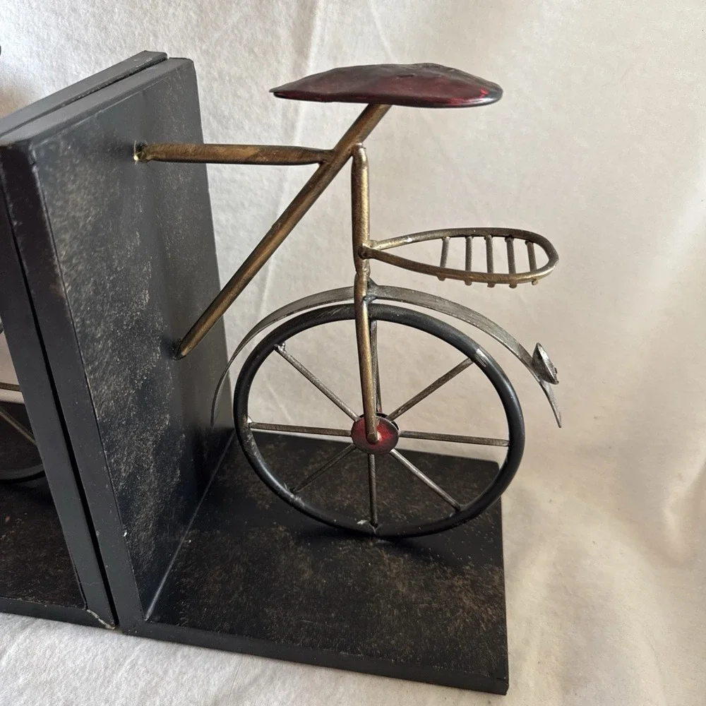 Retro Bicycle Bookends Distressed Black & Gold Metal Shelf Decor 12x8